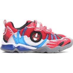 Czerwone Buty Sportowe Transform Yourself. Czerwone buciki niemowlęce marki Born2be, ze skóry, z okrągłym noskiem, na obcasie, na rzepy. Za 69,99 zł.