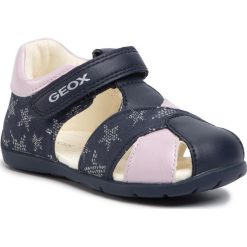 Sandały GEOX - B Elthan G. A B021QA 01054 C0694 Navy/Pink. Różowe sandały dziewczęce Geox, ze skóry ekologicznej, bez zapięcia. Za 179,00 zł.