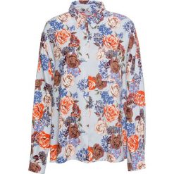 Must have: bluzka koszulowa z nadrukiem bonprix jasnoniebieski w kwiaty. Niebieskie koszulki damskie marki bonprix, z nadrukiem, z koszulowym kołnierzykiem, bez rękawów. Za 34,99 zł.