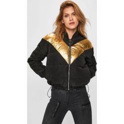 Guess Jeans - Kurtka. Żółte kurtki damskie Guess Jeans, s, z aplikacjami, z poliesteru, krótkie. Za 679,90 zł.