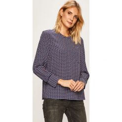 Tommy Hilfiger - Koszula. Fioletowe bluzki damskie TOMMY HILFIGER, na co dzień, bez wzorów, z wiskozy, casualowe, z okrągłym kołnierzem, z długim rękawem. W wyprzedaży za 239,90 zł.