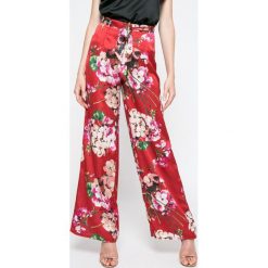 Missguided - Spodnie. Szare spodnie damskie marki Missguided, z poliesteru. W wyprzedaży za 79,90 zł.