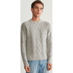 Sweter z raglanowym rękawem - Jasny szar. Szare swetry klasyczne męskie marki Reserved, l. Za 99,99 zł.