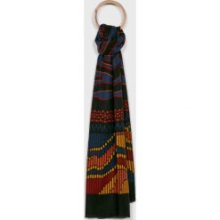 Desigual - Szal. Czarne szaliki damskie marki Desigual, z dzianiny. W wyprzedaży za 129,90 zł.