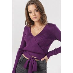 Fioletowy Sweter Elidelia. Fioletowe swetry damskie Born2be, s, bez wzorów, bez rękawów, bez kaptura. Za 89,99 zł.