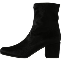 Botki damskie lity: Pretty Ballerinas Botki dioni