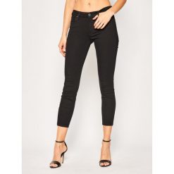 Jeansy Skinny Fit Lee Scarlett Cropped L30CFS47. Czarne jeansy damskie Lee, l. W wyprzedaży za 229,00 zł.