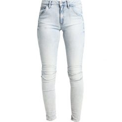 GStar 5622 MID SKINNY Jeans Skinny Fit elto superstretch. Szare rurki damskie G-Star, bez wzorów, z elastanu. W wyprzedaży za 365,40 zł.