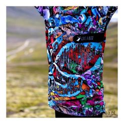 Salvador damska bluza z apreturą hydrofobową. Szare bluzy damskie Pakamera, bez wzorów, bez rękawów, z kapturem. Za 399,00 zł.