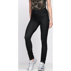 Czarne Legginsy Your Secret. Czarne legginsy we wzory Born2be. Za 19,99 zł.