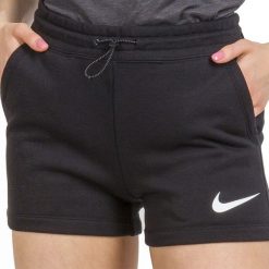 NIKE SPORTSWEAR SWOOSH SHORT > BQ7962-010. Szorty damskie Nike, xs, z aplikacjami, z bawełny, klasyczne, z standardowym stanem. Za 159,99 zł.