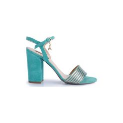 Sandały Patrizia Pepe 2V7914/4BA-I2PQ. Niebieskie sandały damskie Patrizia Pepe, bez wzorów, bez obcasa, bez zapięcia. Za 299,00 zł.