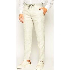 Spodnie materiałowe Tommy Hilfiger Tailored Drawstring TT0TT07353. Szare jeansy męskie Tommy Hilfiger Tailored, m, bez wzorów. W wyprzedaży za 399,00 zł.