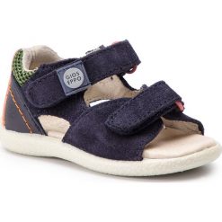 Sandały GIOSEPPO - Ovalle 48137 Navy. Niebieskie sandały dziewczęce Gioseppo, ze skóry, bez zapięcia. W wyprzedaży za 149,00 zł.
