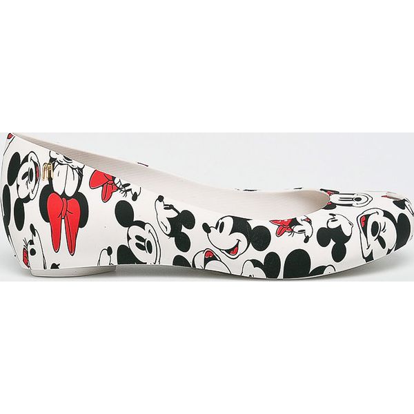 Melissa - Baleriny Ultragirl x Mickey Mouse. Białe baleriny damskie Melissa, z motywem z bajki, z gumy, bez obcasa. W wyprzedaży za 299,90 zł.