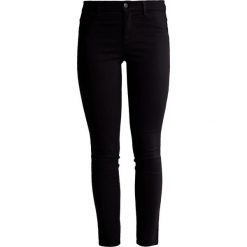 Sisley Jeansy Slim Fit black. Czarne jeansy damskie relaxed fit marki Sisley, z bawełny. Za 179,00 zł.