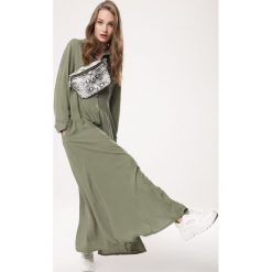 Zielona, oversizowa szmizjerka maxi. Zielone sukienki damskie Born2be, s, długie, maxi, szmizjerki. Za 119,99 zł.