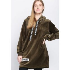 Ciemnozielona Bluza Fluorescent. Zielone bluzy z kapturem damskie Born2be, l. Za 74,99 zł.