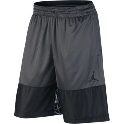 SPODENKI NIKE AIR JORDAN WINGS 831336 021. Czarne spodenki i szorty męskie marki Jordan, m. Za 149,00 zł.
