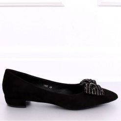 Baleriny damskie czarne 1685 Black. Czarne baleriny damskie ButyModne, bez wzorów, eleganckie, bez obcasa. Za 76,72 zł.