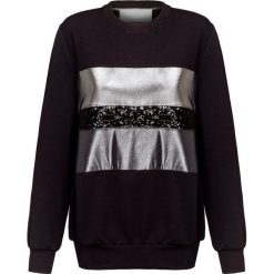 Bluza No Ka'Oi LASER. Czarne bluzy damskie No Ka Oi, z aplikacjami, z tkaniny, bez rękawów, bez kaptura. W wyprzedaży za 509,00 zł.