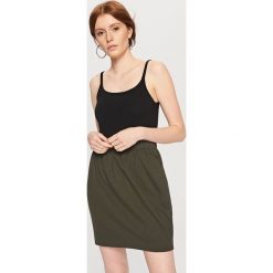 Ołówkowa spódnica - Khaki. Brązowe spódniczki damskie Reserved, bez wzorów, ołówkowe. Za 59,99 zł.