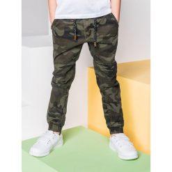 Chinosy chłopięce: SPODNIE DZIECIĘCE JOGGERY KP001 - ZIELONE