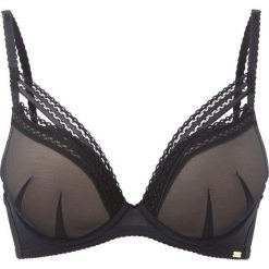 Biustonosz z fiszbiną Gossard 15201. Czarne biustonosze Gossard, bez wzorów, z elastanu. W wyprzedaży za 149,00 zł.