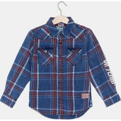 Blukids - Koszula dziecięca 98-134 cm. Niebieskie koszule chłopięce Blukids, z aplikacjami, z bawełny, casualowe, bez kołnierzyka, z długim rękawem, długie. W wyprzedaży za 69,90 zł.