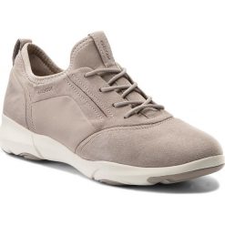 Półbuty GEOX - D Nebula S A D829DA 02111 C1010 Lt Grey. Szare półbuty damskie skórzane marki Geox, na płaskiej podeszwie. W wyprzedaży za 349,00 zł.