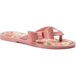 Japonki MELISSA - Flip Flop Kisses Ad 32579 Pink 51419. Różowe klapki damskie Melissa, bez wzorów, z tworzywa sztucznego, bez obcasa, na obcasie. Za 259,00 zł.