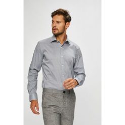 Pierre Cardin - Koszula. Niebieskie koszule męskie marki Pierre Cardin, bez wzorów, z elastanu, casualowe, z włoskim kołnierzykiem, z długim rękawem. W wyprzedaży za 179,90 zł.