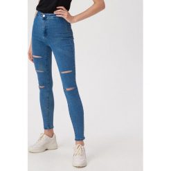 Jeansy skinny z rozcięciami - Niebieski. Niebieskie jeansy damskie Sinsay. Za 59,99 zł.