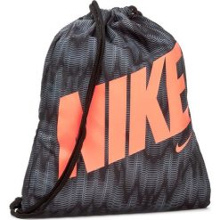 Plecak NIKE - BA5262 014. Czarne plecaki męskie Nike, sportowe. Za 49,00 zł.