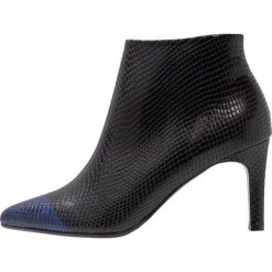 Peter Kaiser ULIC Ankle boot intense john. Czarne botki damskie skórzane marki Peter Kaiser. Za 1009,00 zł.