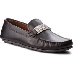 Mokasyny TOMMY HILFIGER - Hardware Leather Loa FM0FM01905 Coffee Bean 212. Pomarańczowe mokasyny męskie TOMMY HILFIGER, ze skóry. W wyprzedaży za 359,00 zł.
