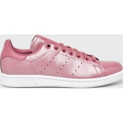 Adidas Originals - Buty Stan Smith. Różowe buty sportowe damskie adidas Originals, bez wzorów, ze skóry, sportowe. W wyprzedaży za 159,90 zł.