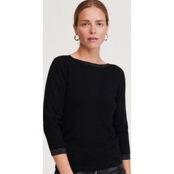 Sweter z brokatową nitką - Czarny. Czarne swetry damskie Reserved, s, bez wzorów, bez rękawów, bez kaptura. W wyprzedaży za 39,99 zł.