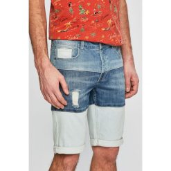 Desigual - Szorty. Niebieskie spodenki i szorty męskie Desigual, s, z elastanu, casualowe. W wyprzedaży za 159,90 zł.