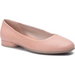 Baleriny ECCO - Anine 20800301309 Muted Clay. Różowe baleriny damskie ecco, bez wzorów, ze skóry, klasyczne, bez obcasa. W wyprzedaży za 379,00 zł.