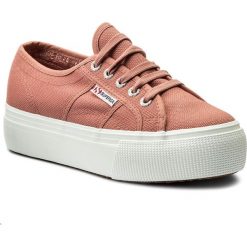 Tenisówki SUPERGA - 2790 Acotw Linea Up And Down S0001L0 Dusty Rose C06. Różowe półbuty damskie Superga, bez wzorów, z gumy, bez zapięcia. W wyprzedaży za 169,00 zł.