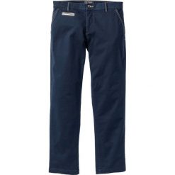 Płaszcz wełniany z falbanami bonprix stary jasnoróżowy. Różowe kurtki damskie bonprix, bez wzorów, z wełny, eleganckie. Za 279,99 zł.