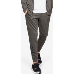 Under Armour MK-1 Terry Spodnie dresowe Szary. Szare spodnie męskie Under Armour, xl, bez wzorów, z poliesteru. Za 257,95 zł.