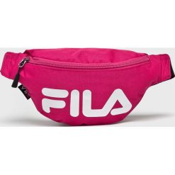 Fila - Nerka. Czerwone nerki damskie Fila, w paski, z poliesteru, bez dodatków. W wyprzedaży za 69,90 zł.