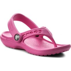Sandały CROCS - Baya Flip Kids 12066 Neon Magenta. Różowe sandały dziewczęce Crocs, z tworzywa sztucznego, bez zapięcia. W wyprzedaży za 69,00 zł.