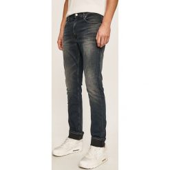 Calvin Klein Jeans - Jeansy CKJ 026. Niebieskie jeansy męskie Calvin Klein Jeans, bez wzorów. W wyprzedaży za 359,90 zł.