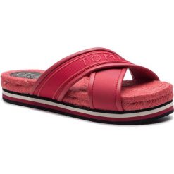 Espadryle TOMMY HILFIGER - Colorful Tommy Flat Sandal FW0FW04159 True Red 665. Czerwone espadryle damskie TOMMY HILFIGER, bez wzorów, ze skóry ekologicznej, bez obcasa. W wyprzedaży za 199,00 zł.