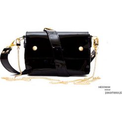 Back to black nerka 2w1. Czarne nerki damskie Pakamera, w paski, ze skóry, bez dodatków. Za 590,00 zł.