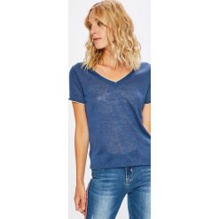 Answear - Top City Jungle. Niebieskie topy damskie marki ANSWEAR, s, z poliesteru. W wyprzedaży za 39,90 zł.