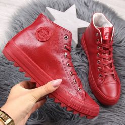 Trampki ocieplane czerwone Big Star EE274112 - czerwony. Czerwone trampki i tenisówki damskie BIG STAR, bez wzorów, bez zapięcia. Za 89,99 zł.